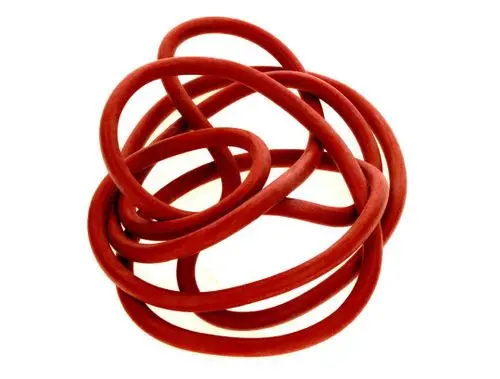 Rot umwickelte Dichtschnur in einer knotigen Anordnung. Die Struktur zeigt mehrere geschlungene und verworrene Teile. Typisches Produkt von Bosch für Dichtungen.